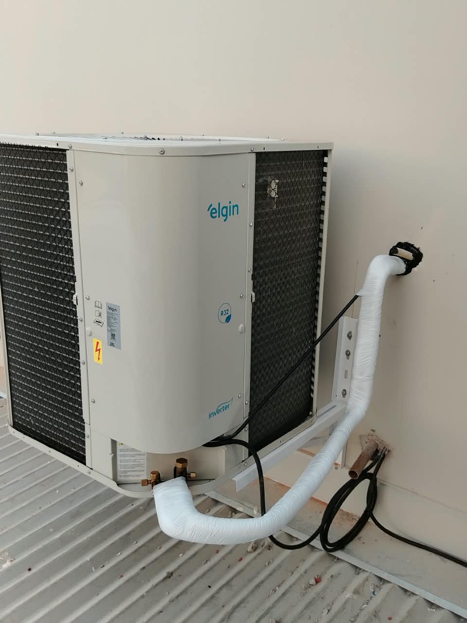 Unidade condensadora de climatização instalada pela LP